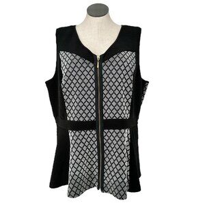 City Chic Top Womens Size 22 Black White Sleeveless Zipper Front Peplum